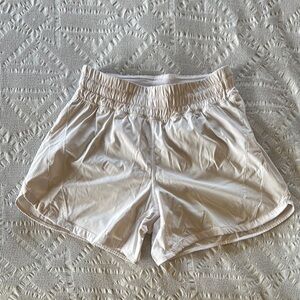 Lululemon Hotty Hot 4” Shorts